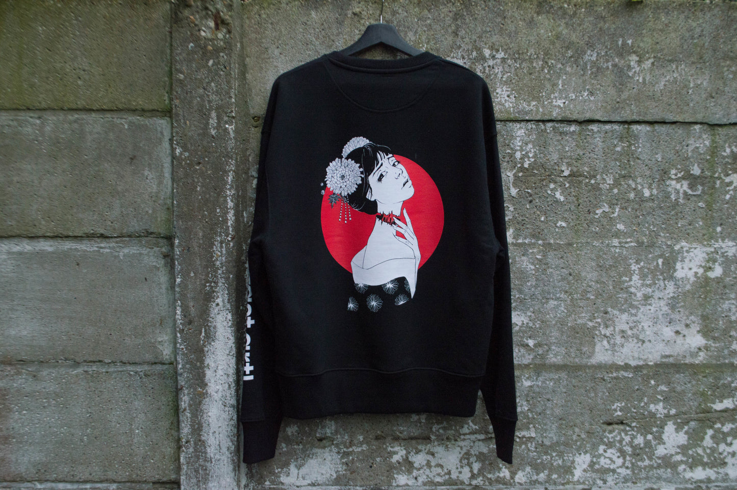 "MUTE" Sweater