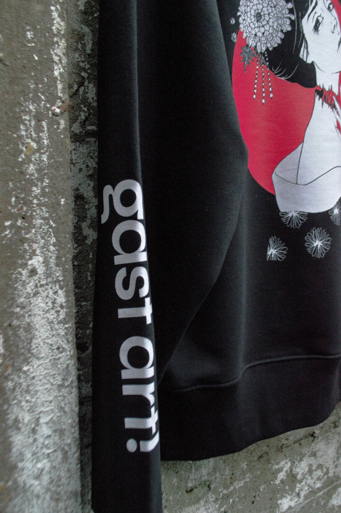 "MUTE" Sweater